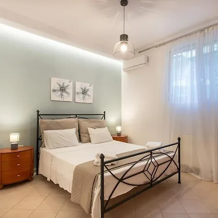 Βίλα Garden' S Άγιοι Θεόδωροι