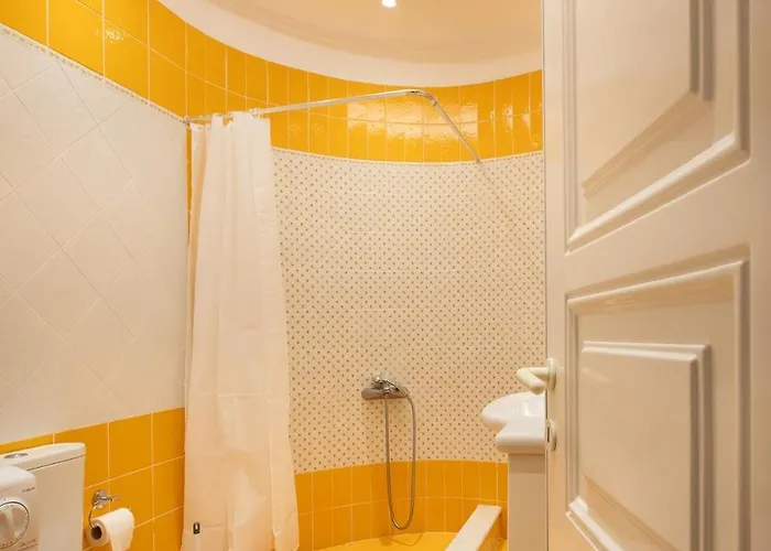 Garden' S Villa Ájoi Theódori