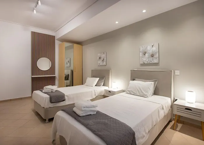 Garden' S * Agioi Theodoroi (Corinthia)